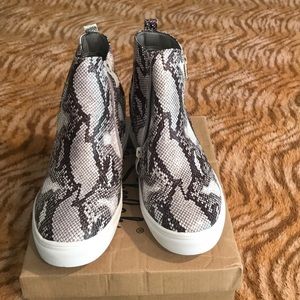 NEW in box high top wedges